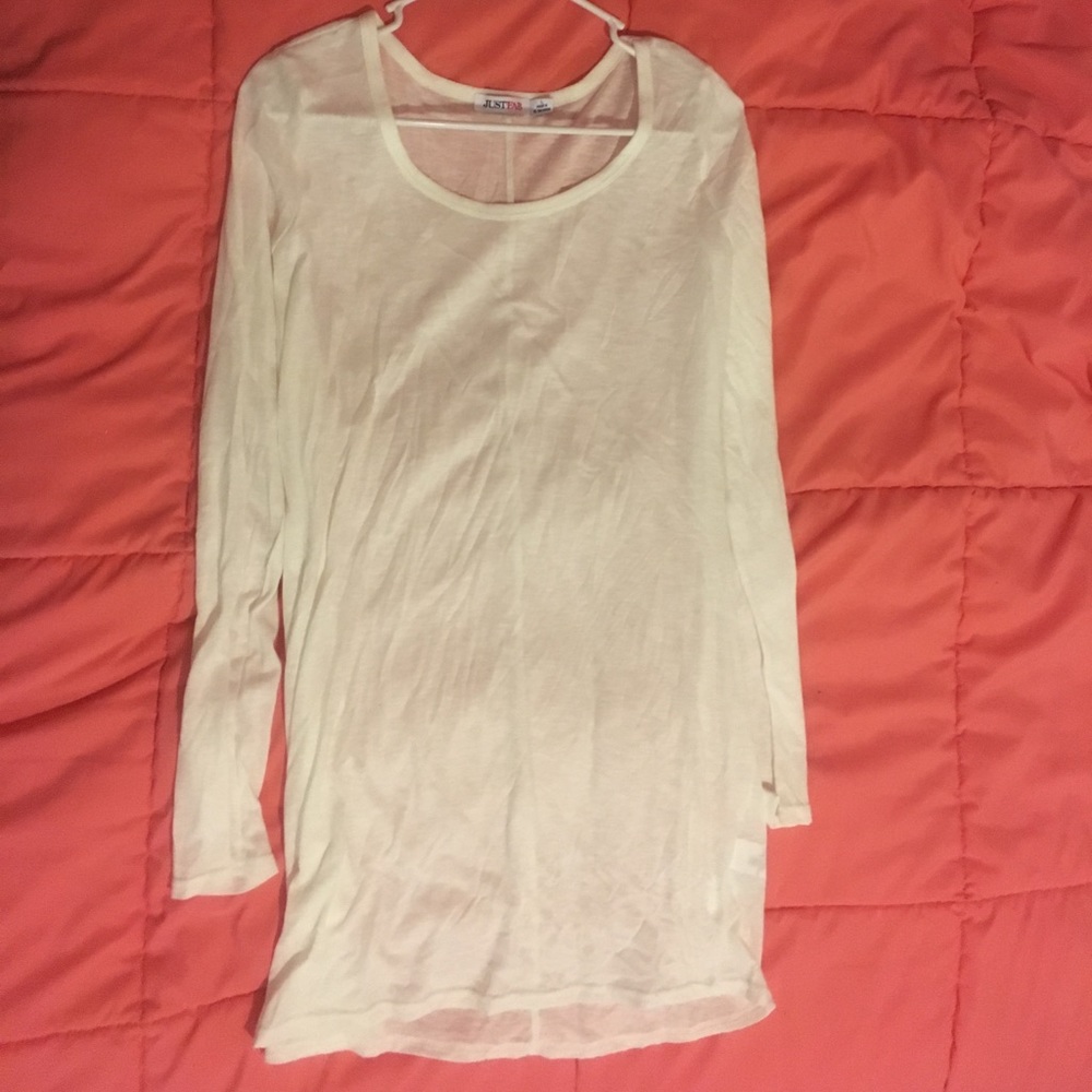 BRAND NEW JUSTFAB WHITE LONG SLEEVE T SHIRT