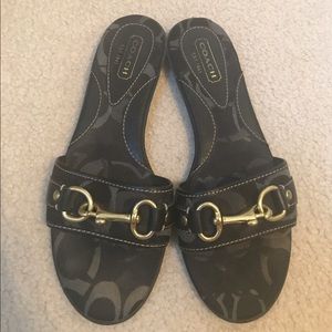 Authentic Coach "Pattie" flats size 7