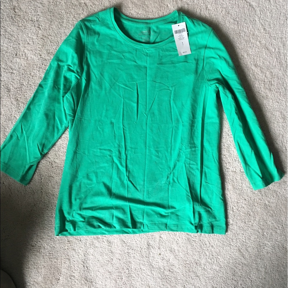 Chicos athletic 3/4 sleeve. SIZE 1