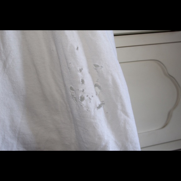 Ripped tee - Picture 4 of 4