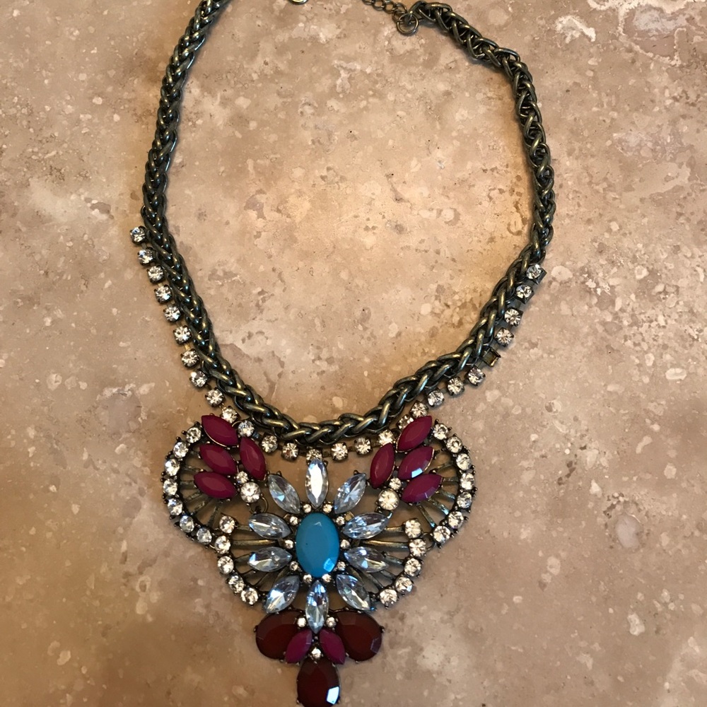 statement necklace