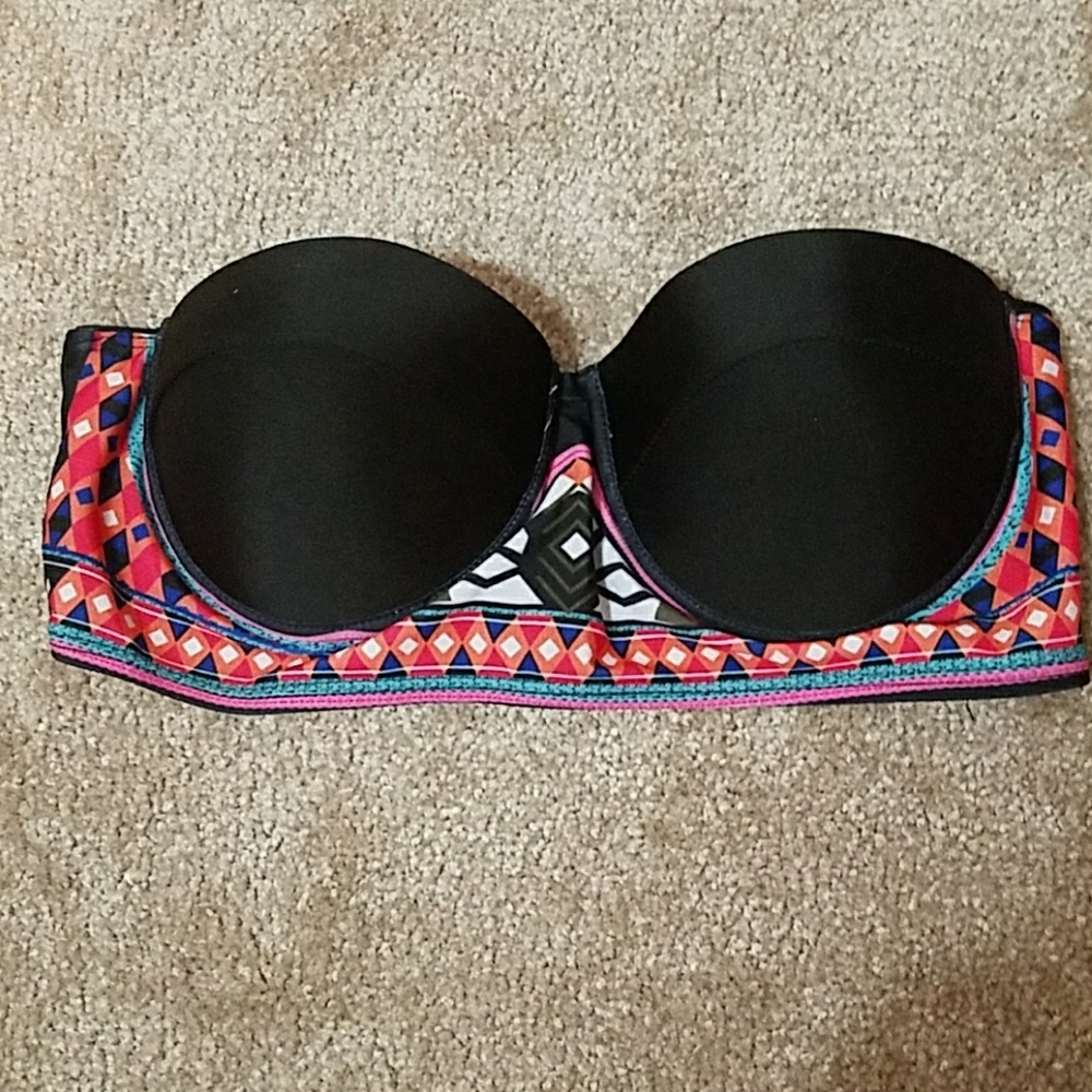 Bikini top