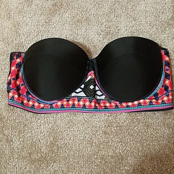 Bikini top - Picture 1 of 2
