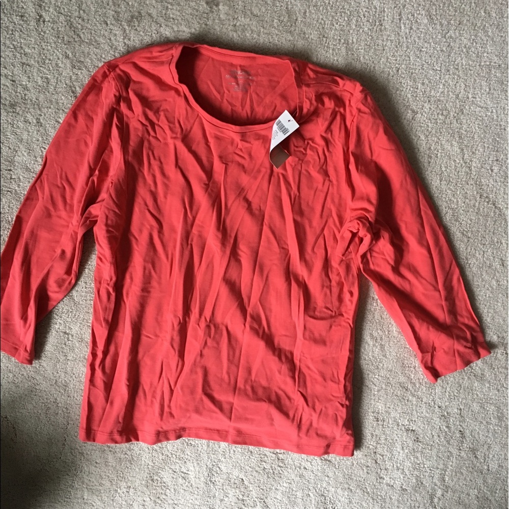 Chicos athletic 3/4 top. SIZE 1