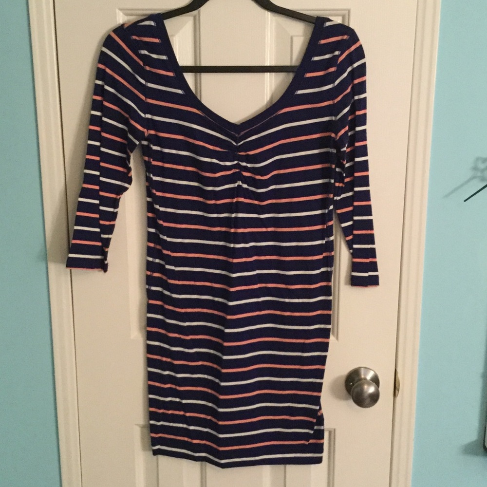 Quarter sleeve body con dress