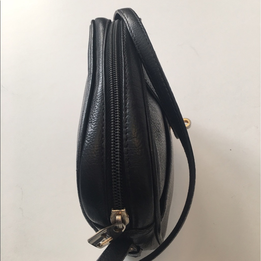 HOLD Lance Shoulder Bag - Picture 3 of 7