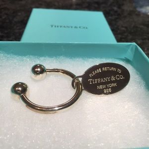 Tiffany & Co Oval Key Rig