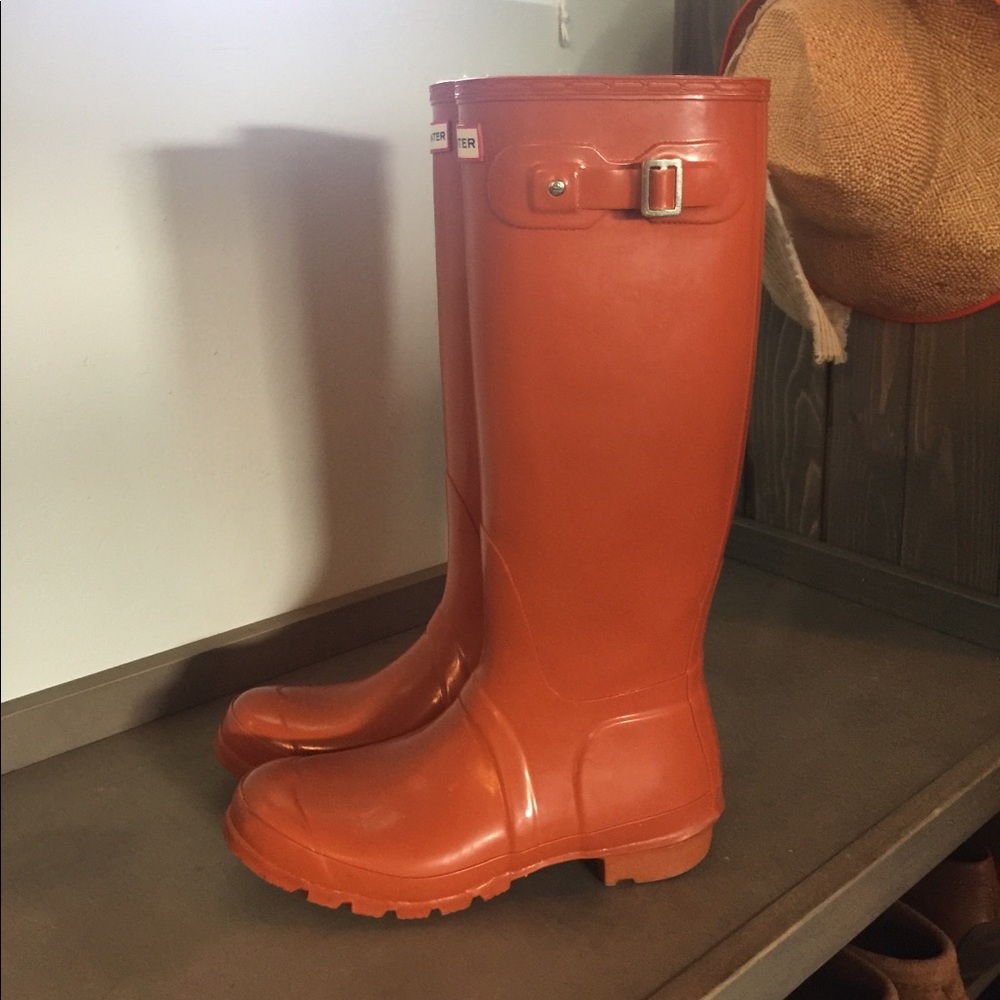 Orange hunter boots - Picture 4 of 4