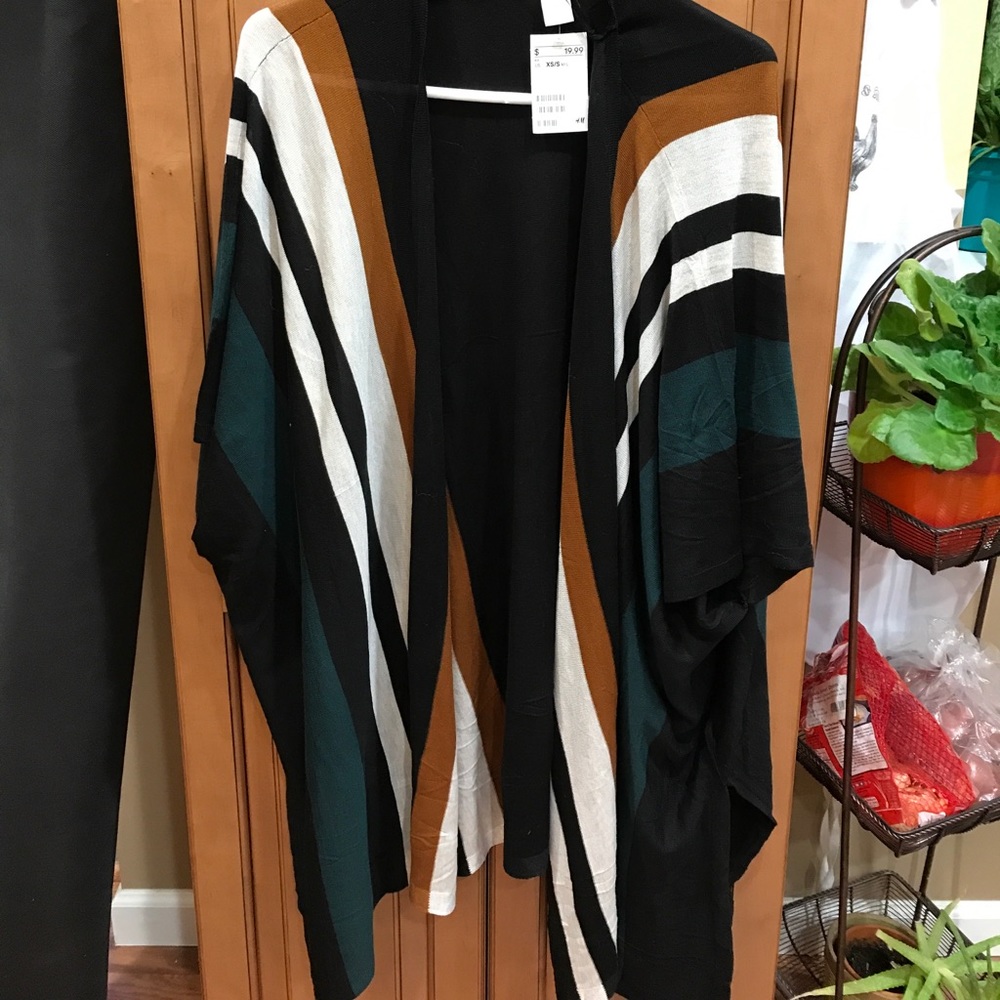 ***HOLD*** Loose fitting sweater/kimono style