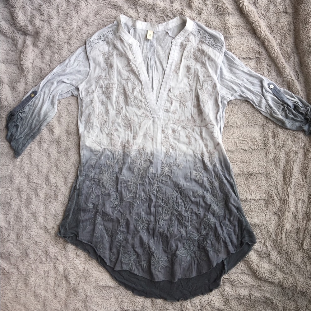 Tiny Brand Blouse