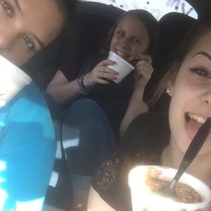 Meet your Posher, Amber