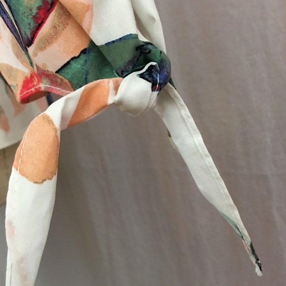 LAST ONE!! Jessa Floral Cotton Tunic Tie Sleeve - Picture 6 of 8