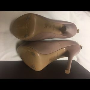 Louis Vuitton Shoes - Louis Vuitton pumps Louis Vuitton Shoes - Louis Vuitton pumps