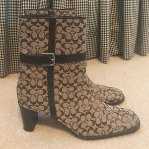 Coach "BIBI" boots size 7