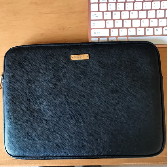 kate spade Accessories - Kate spade laptop case