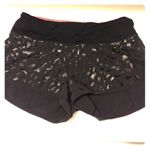 Lululemon Run Speed Shorts size 4