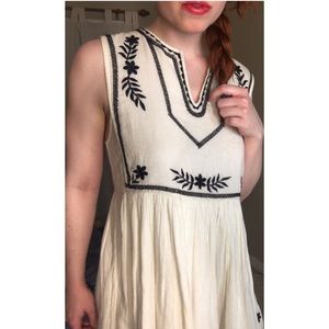 Vintage-Inspired Babydoll "Mountainess" Dress