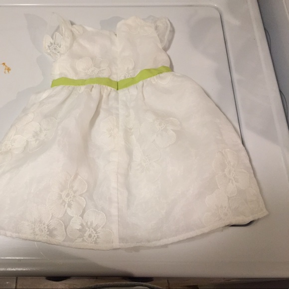 WHITE DRESS FOR LITTLE GIRLS - Picture 2 of 2