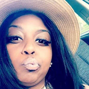 Meet your Posher, Kiana