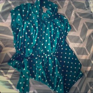 Size medium Motherhood maternity dress