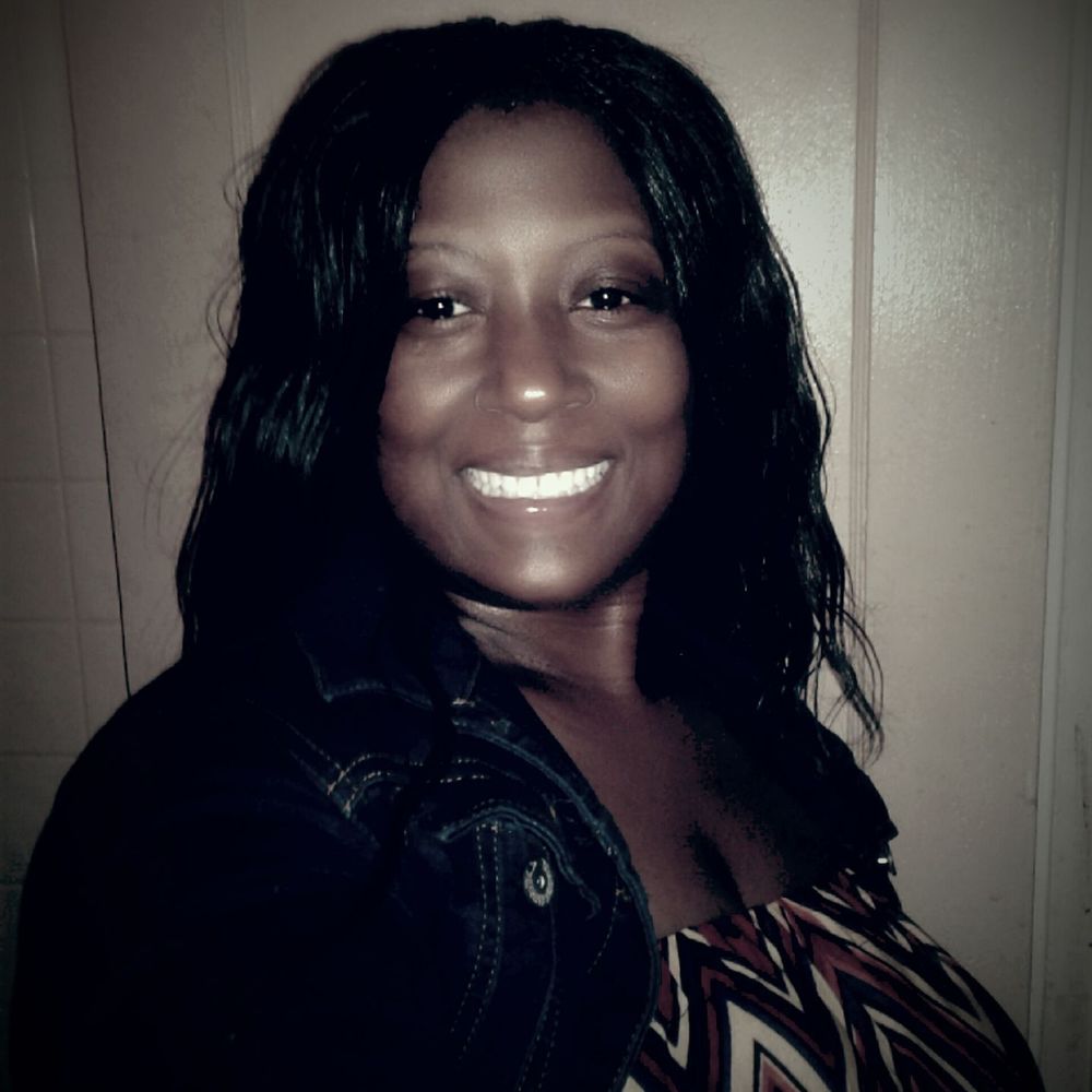 Meet your Posher, Loretta
