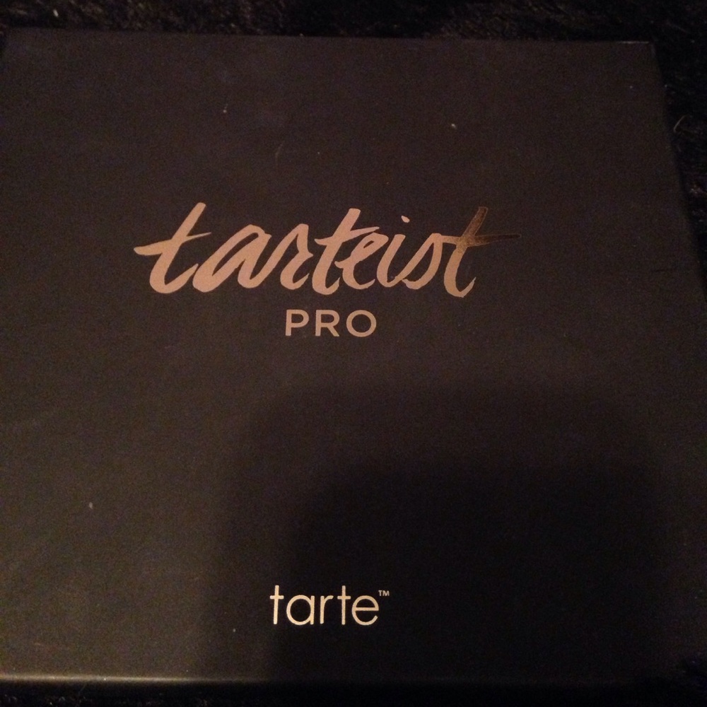 *MAKE OFFER* Tarteist Pro Amazonian Clay Palette