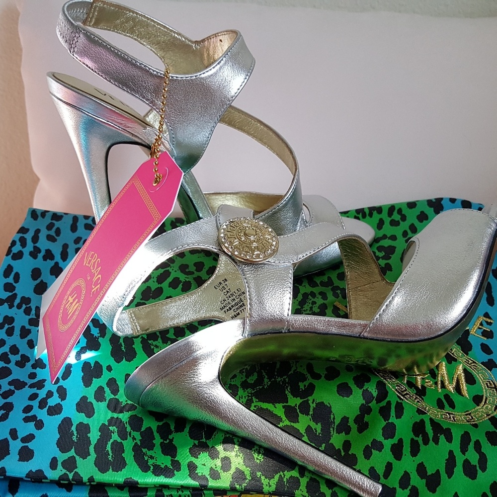 Versace for HM collaboration high heels - Picture 3 of 4