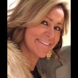 Meet your Posher, Carol