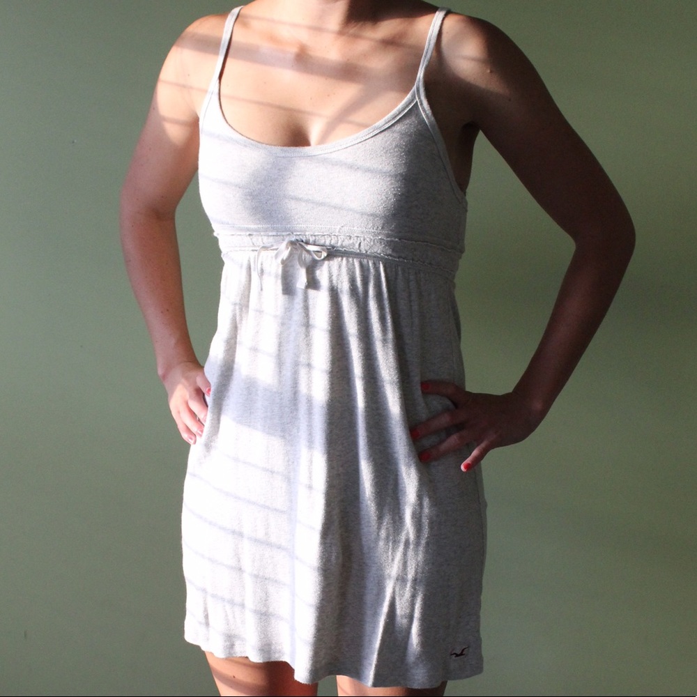Grey Hollister Dress‍♀️