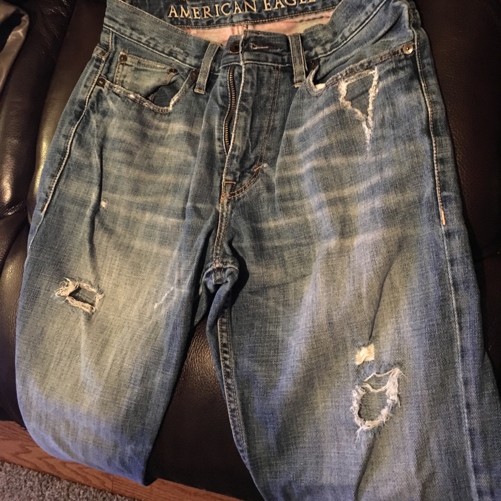 Men's American eagle bootcut distressed jeans30/32