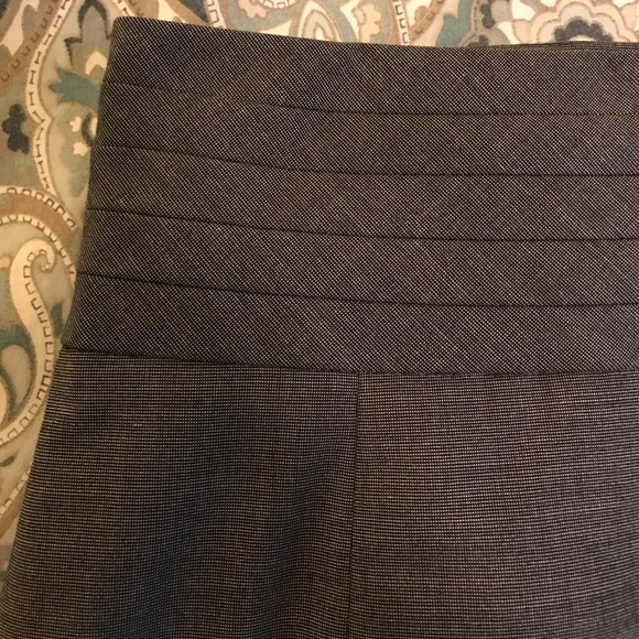H&M High Waist Grey Pencil Skirt - Picture 3 of 4