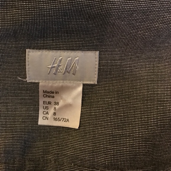 H&M High Waist Grey Pencil Skirt - Picture 4 of 4