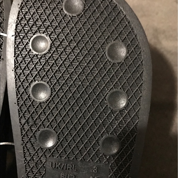 ❌Sold Out❌Trendy and comfy slide sandals - Picture 3 of 5