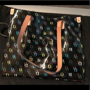 Dooney & Bourke Medium Tote