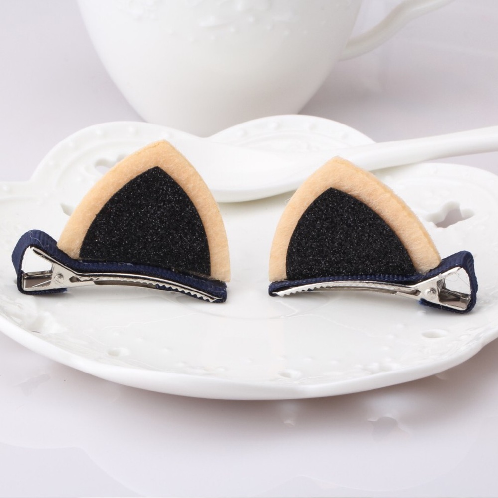 Baby Kitty Cat Ear Hairpins 😻 - Picture 4 of 9