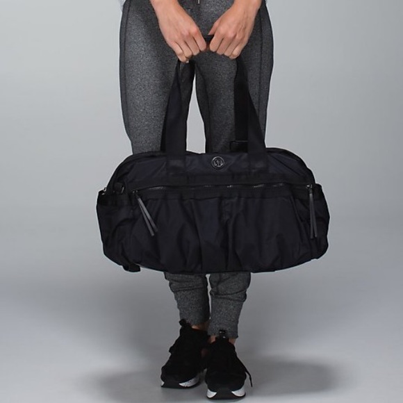 what department stores carry lululemon athletica