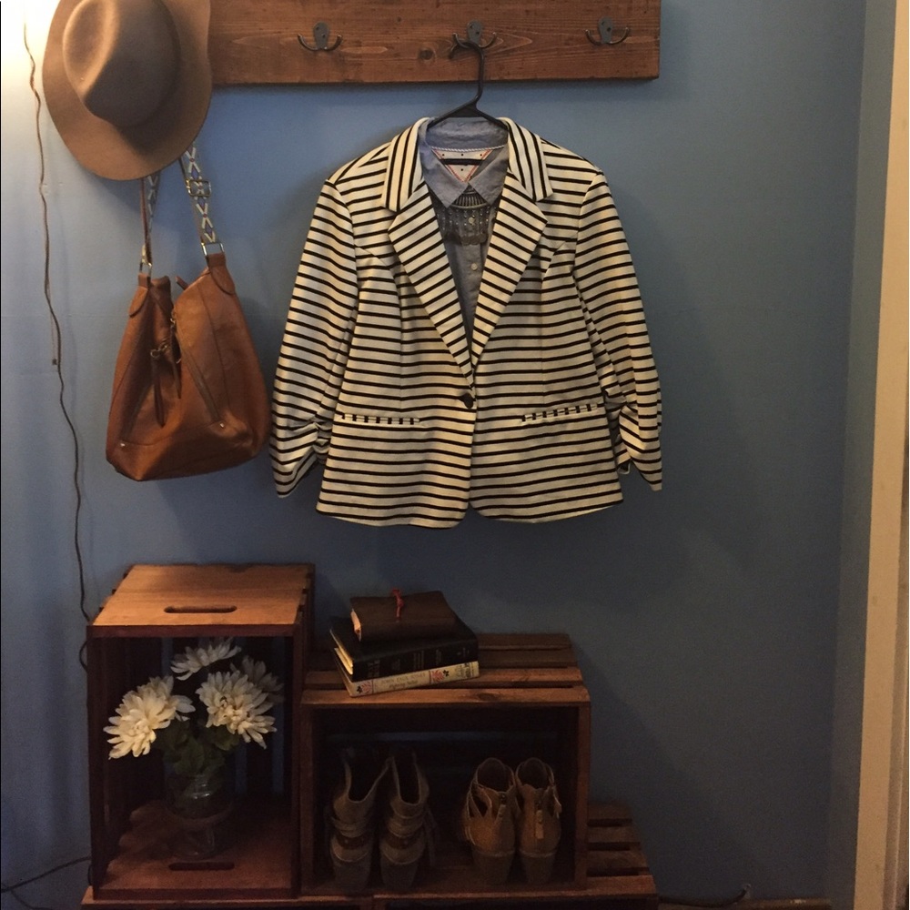 Christian Soriano Blazer