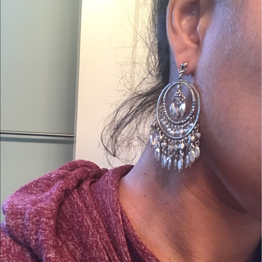 Statement earrings - Picture 2 of 2
