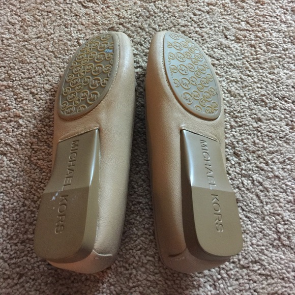 MK Leather Loafers - Picture 2 of 4