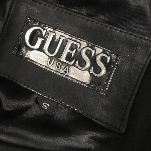 Authentic "S" pre-owned black Guess zipper jacket - Picture 6 of 8