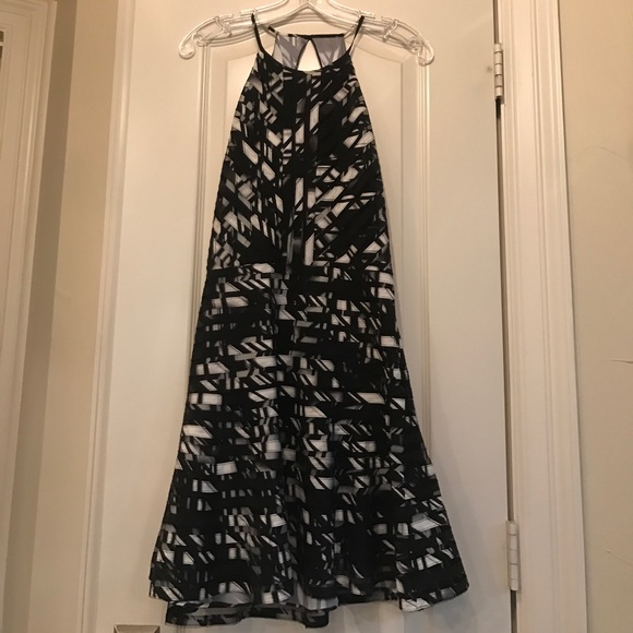 Parker Orion Mini Dress! Prom or Homecoming Dress! - Picture 4 of 6