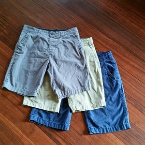 Three pair bundle men's shorts, size 28 + 29