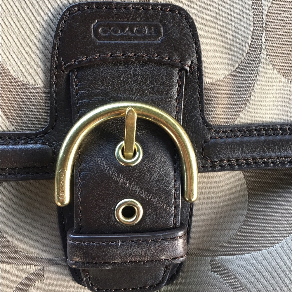 Authentic Coach handbag - Picture 2 of 4