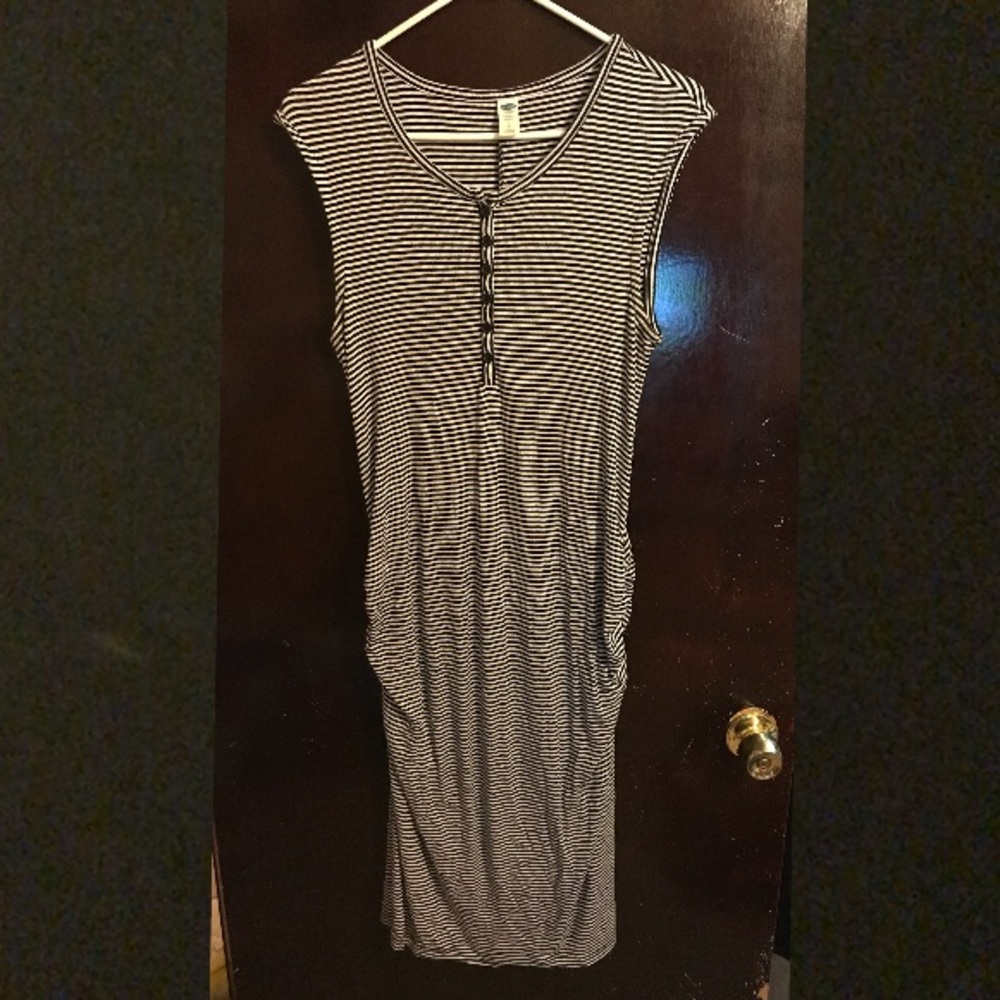 Black and white stretch MATERNITY dress