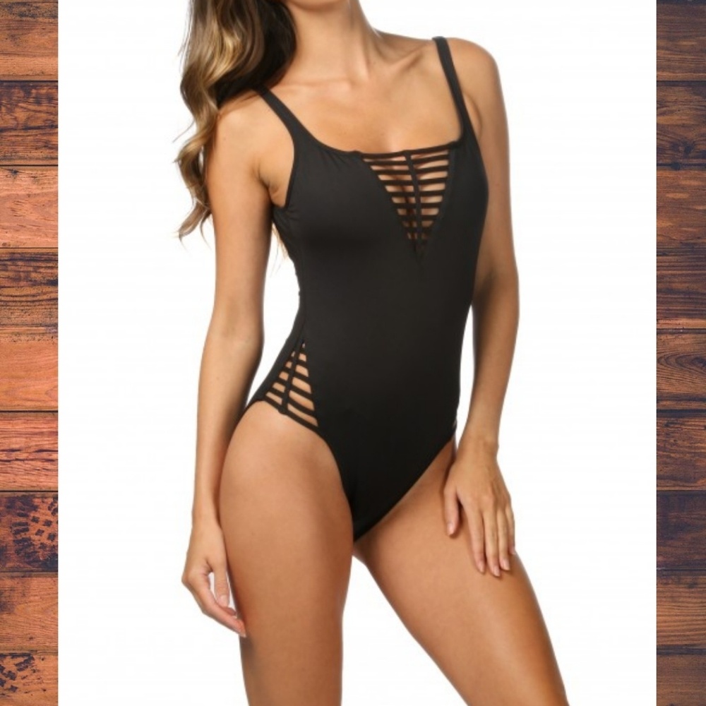 La Blanca Pretty Revealing OTS Lingerie Mio 1piece