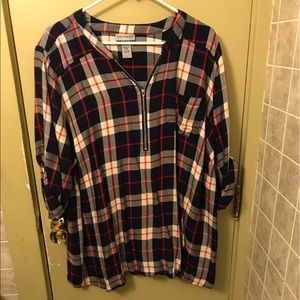 Cute and comfy plaid top