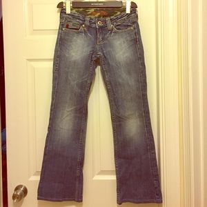 Size 26 women's Miss Me jeans.