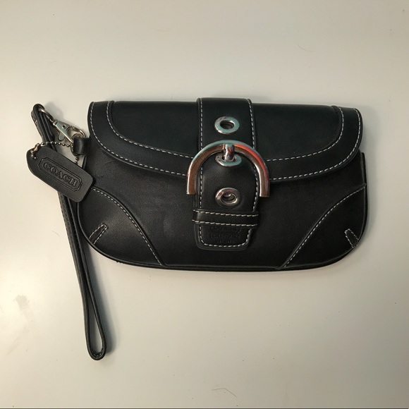 Coach wristlet - Picture 1 of 2