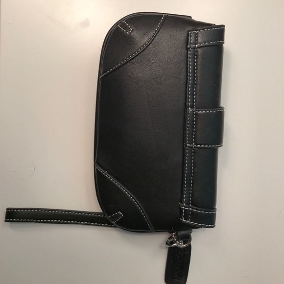 Coach wristlet - Picture 2 of 2