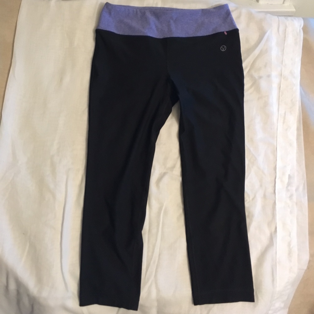 Vogo Athletica Yoga Pants Small (loose fitting)